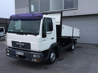Самосвал MAN 8 150